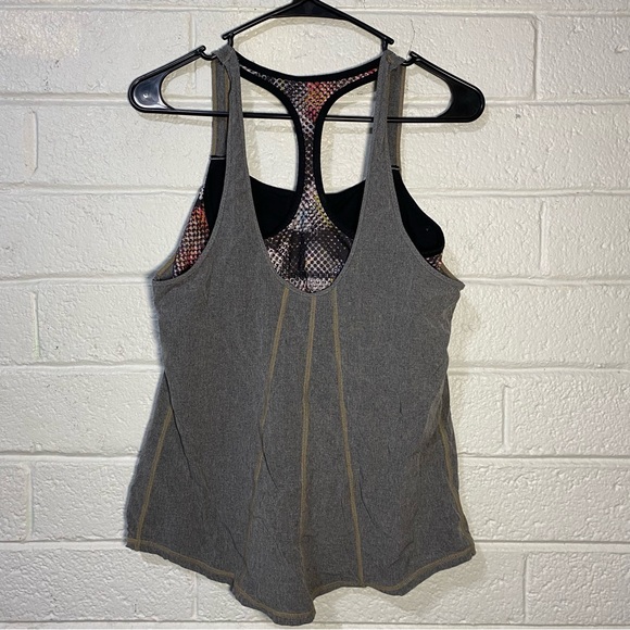 Prana Built In Bra Athletic Tank Top Lightweight Sway 2 in 1 Shirt Running Dry - Picture 4 of 6